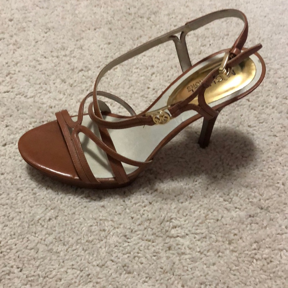 Michael by Michael Kors heels - Picture 3 of 3